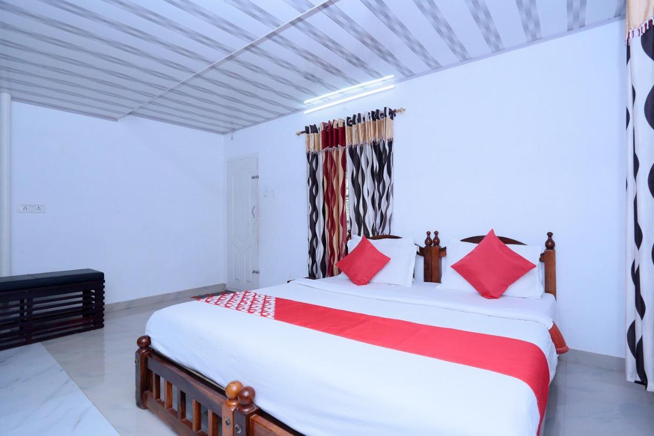 Oyo Flagship Hotel Munnar Kairali エクステリア 写真