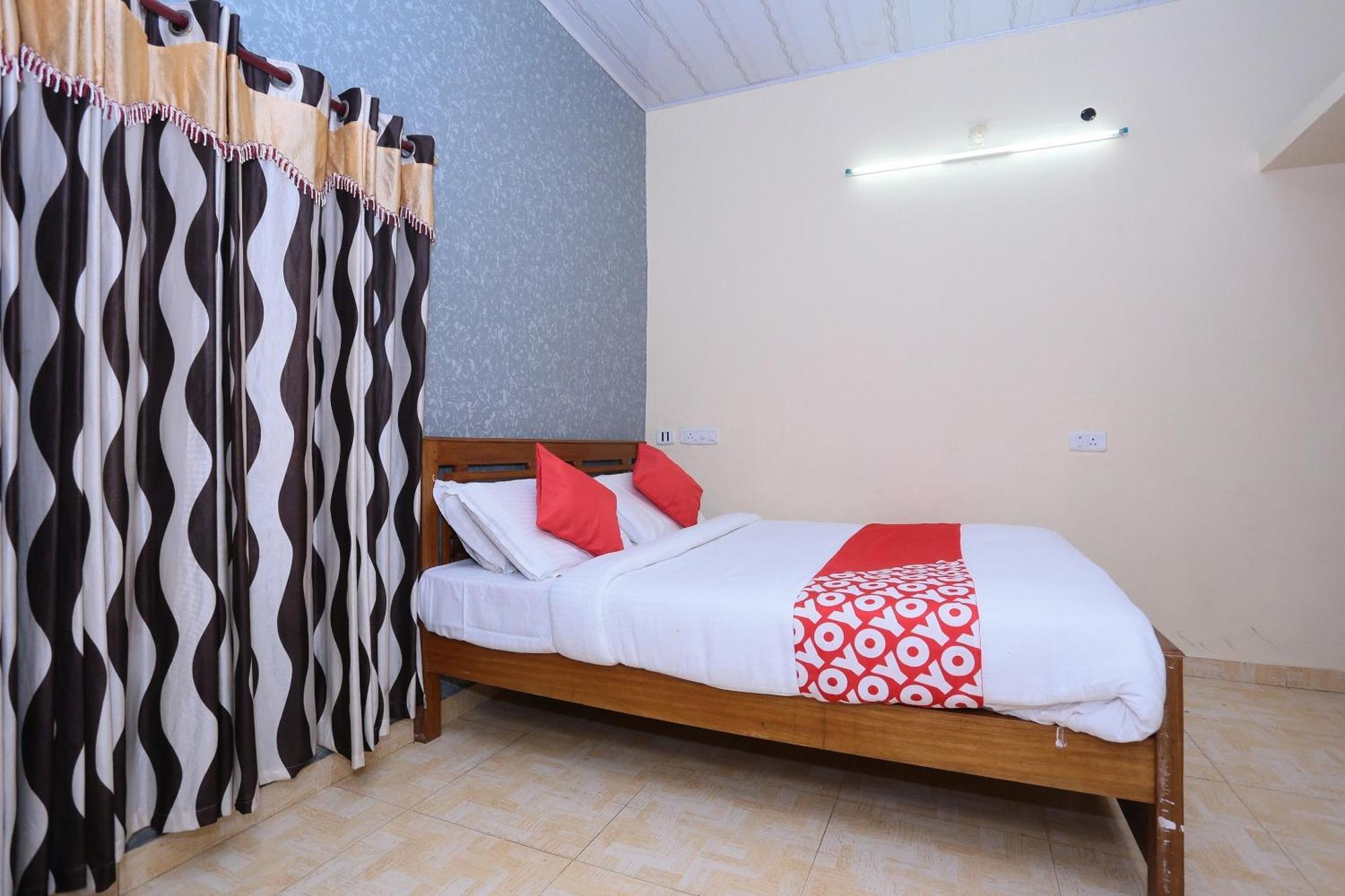 Oyo Flagship Hotel Munnar Kairali エクステリア 写真